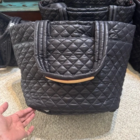 MZ Wallace NWT Black Medium Metro Tote deluxe - Picture 2 of 8